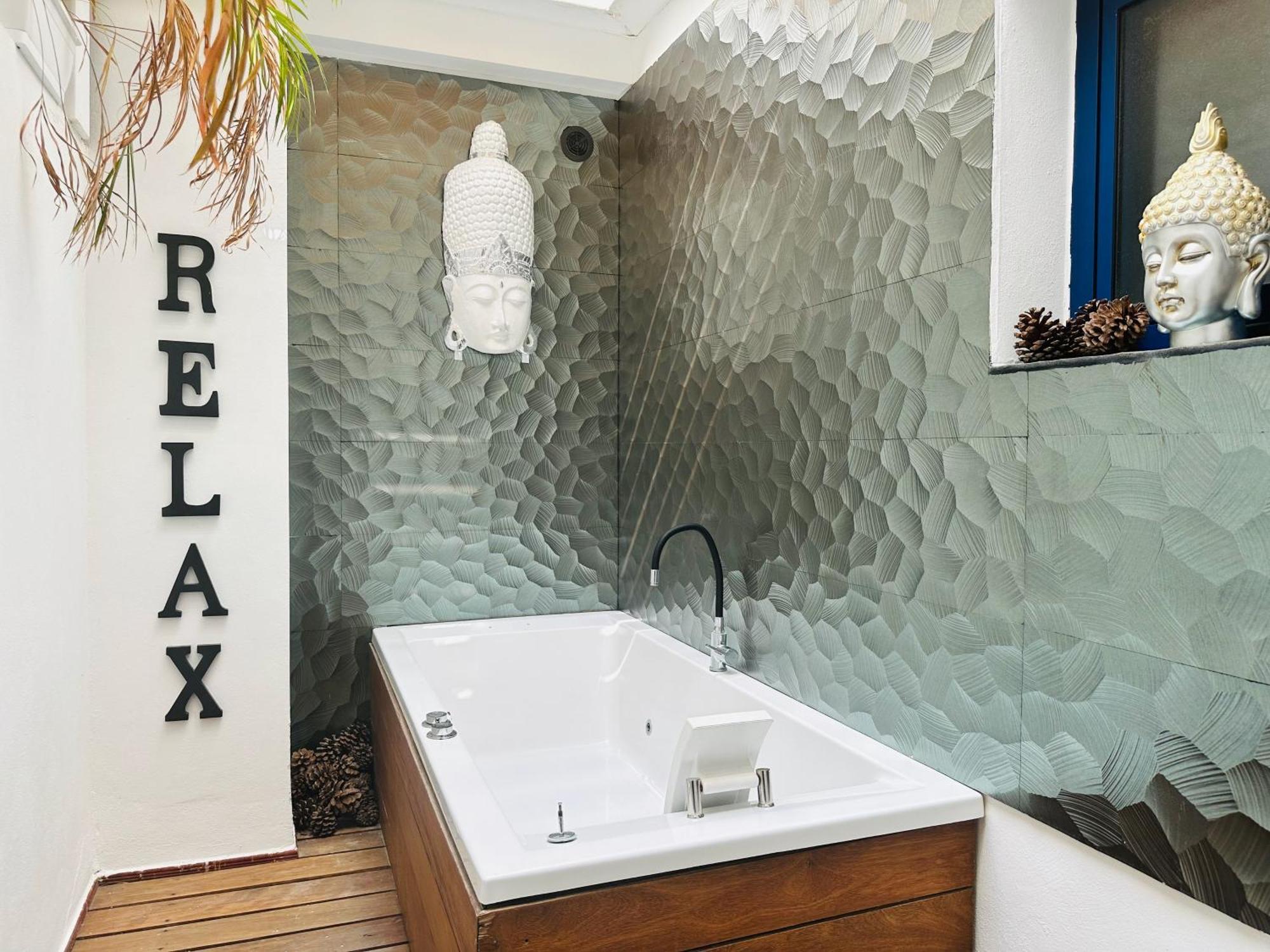 Pambnb - Chic Beachside Apartment Playa San Juan מראה חיצוני תמונה